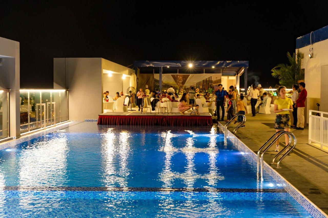 Dqua Hotel Nha Trang Eksteriør billede